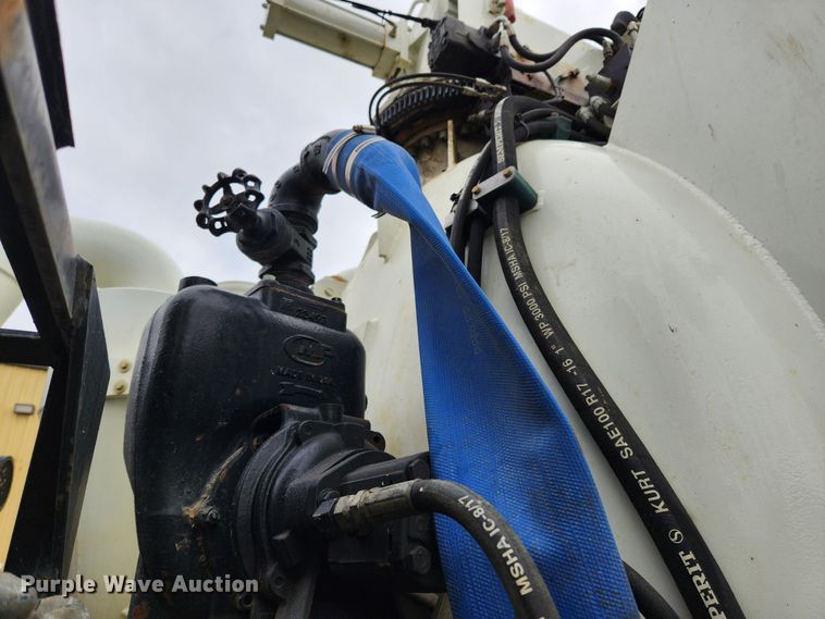 image for item KT9561 2016 Freightliner 108SD  sewer jetter truck