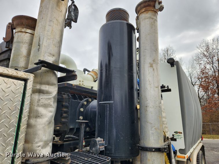 image for item KT9561 2016 Freightliner 108SD  sewer jetter truck