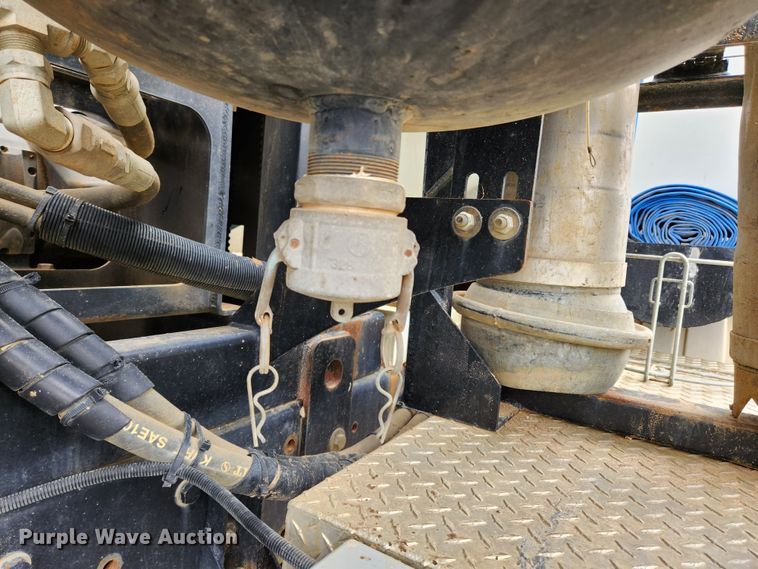 image for item KT9561 2016 Freightliner 108SD  sewer jetter truck