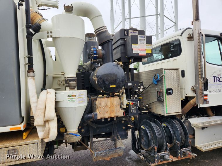 image for item KT9561 2016 Freightliner 108SD  sewer jetter truck