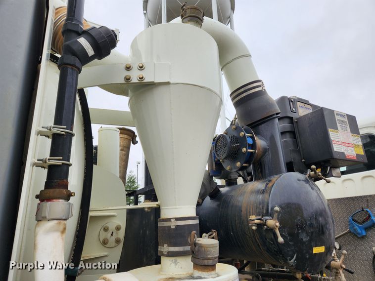 image for item KT9561 2016 Freightliner 108SD  sewer jetter truck