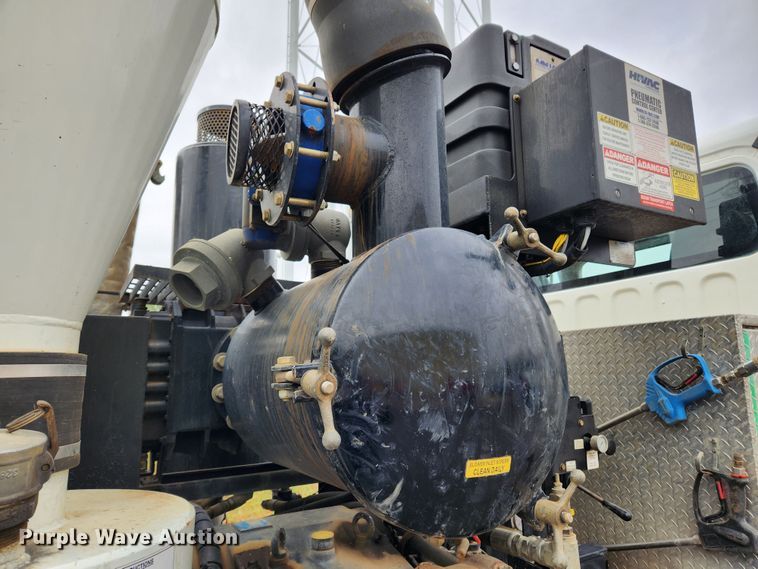 image for item KT9561 2016 Freightliner 108SD  sewer jetter truck