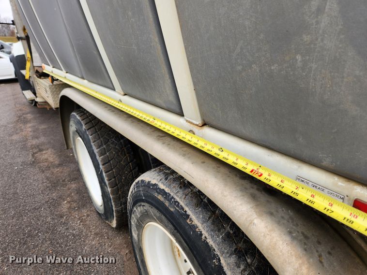 image for item KT9561 2016 Freightliner 108SD  sewer jetter truck