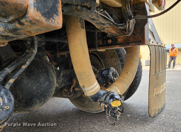 image for item KT9561 2016 Freightliner 108SD  sewer jetter truck