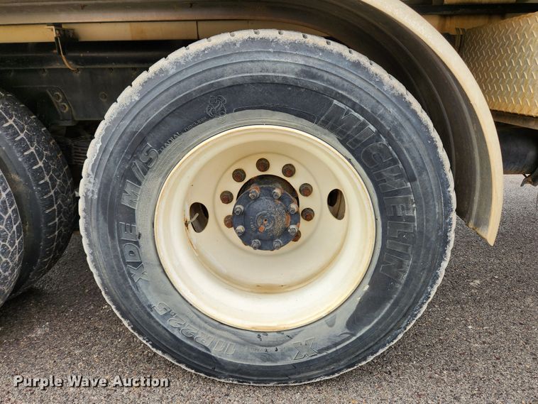 image for item KT9561 2016 Freightliner 108SD  sewer jetter truck