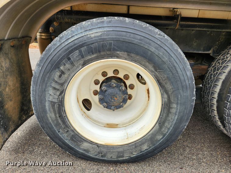 image for item KT9561 2016 Freightliner 108SD  sewer jetter truck