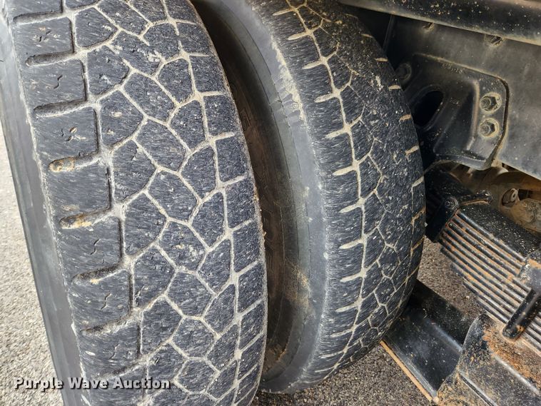 image for item KT9561 2016 Freightliner 108SD  sewer jetter truck