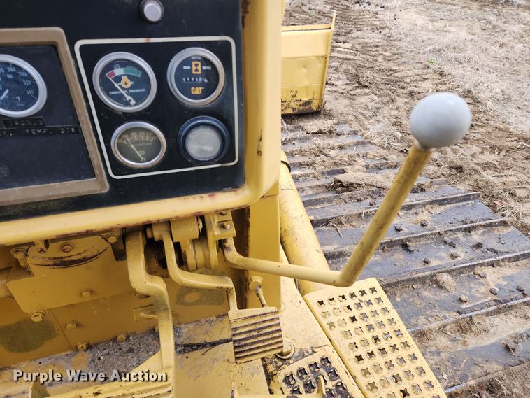image for item KT9571 1988 Caterpillar D5H  dozer