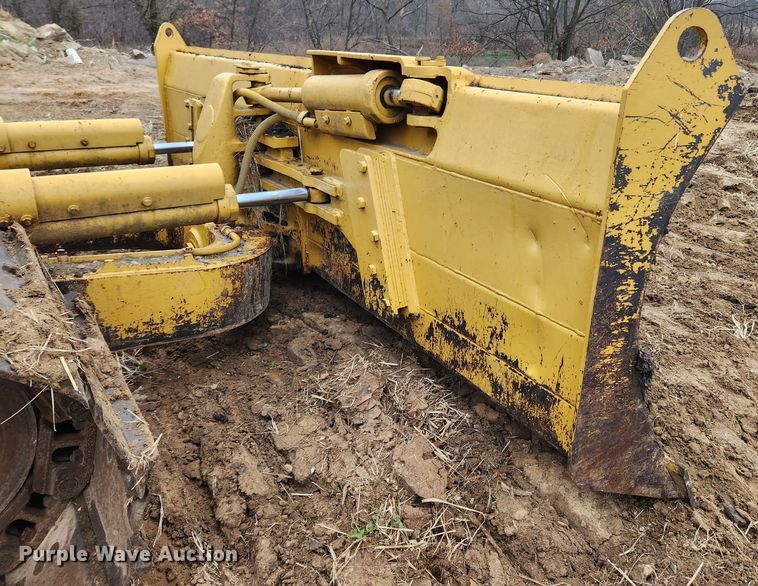image for item KT9571 1988 Caterpillar D5H  dozer
