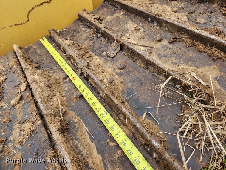 image for item KT9571 1988 Caterpillar D5H  dozer