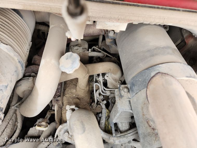 image for item KT9572 2005 Takeuchi TL140  tracked skid steer loader