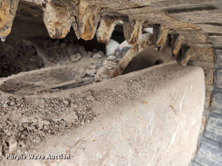 image for item KT9572 2005 Takeuchi TL140  tracked skid steer loader