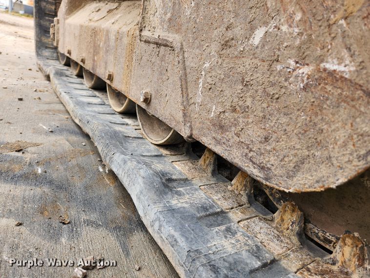 image for item KT9572 2005 Takeuchi TL140  tracked skid steer loader