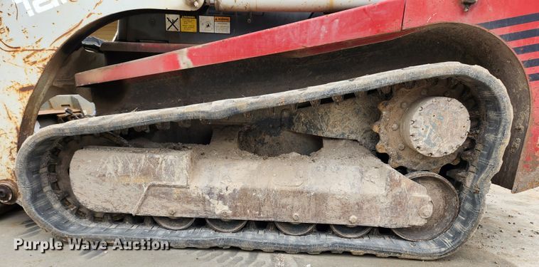 image for item KT9572 2005 Takeuchi TL140  tracked skid steer loader