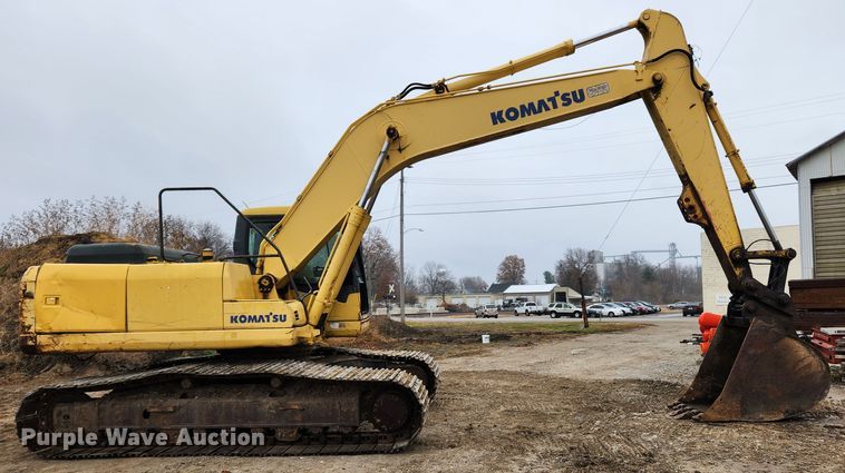 image for item KT9573 2002 Komatsu PC200LC-7L  excavator