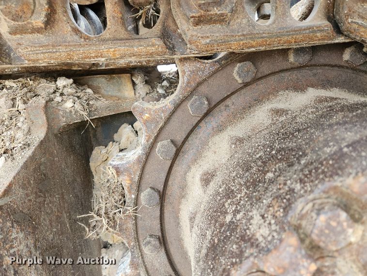 image for item KT9573 2002 Komatsu PC200LC-7L  excavator