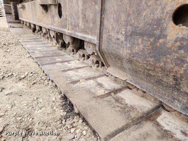 image for item KT9573 2002 Komatsu PC200LC-7L  excavator