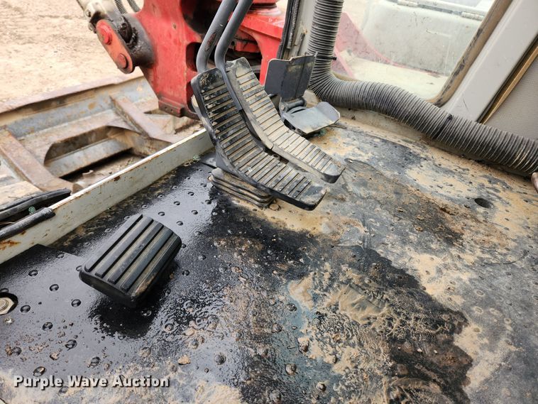 image for item KT9574 2005 Takeuchi TB175  mini excavator