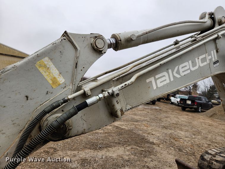 image for item KT9574 2005 Takeuchi TB175  mini excavator