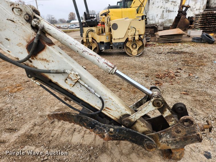 image for item KT9574 2005 Takeuchi TB175  mini excavator