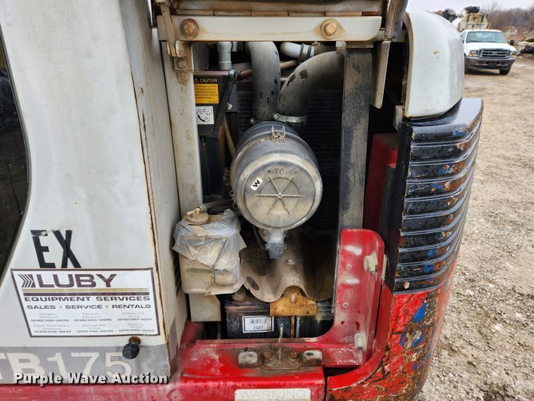 image for item KT9574 2005 Takeuchi TB175  mini excavator