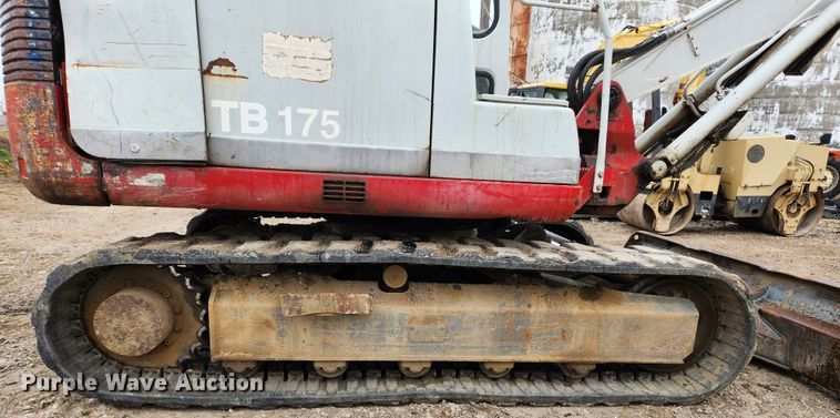 image for item KT9574 2005 Takeuchi TB175  mini excavator
