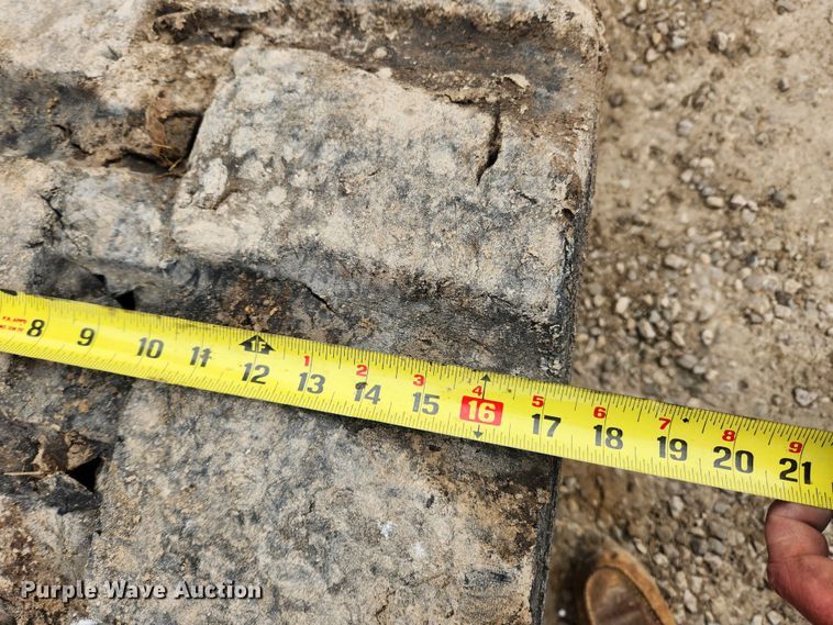 image for item KT9574 2005 Takeuchi TB175  mini excavator