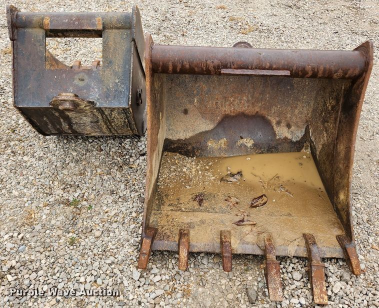 image for item KT9574 2005 Takeuchi TB175  mini excavator