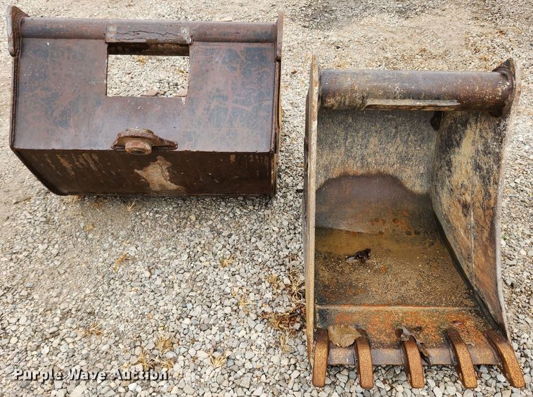 image for item KT9574 2005 Takeuchi TB175  mini excavator