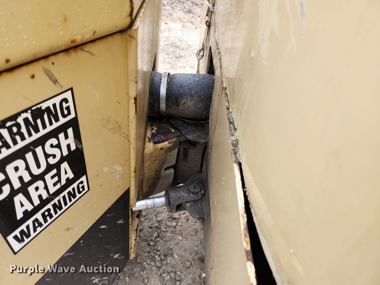 image for item KT9575 1999 Ingersoll Rand DD-24  double drum vibratory roller