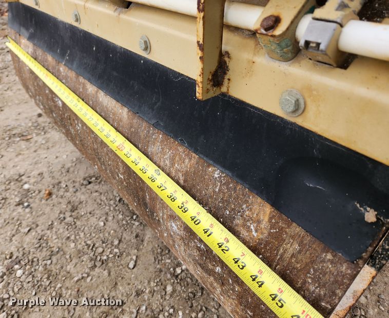 image for item KT9575 1999 Ingersoll Rand DD-24  double drum vibratory roller