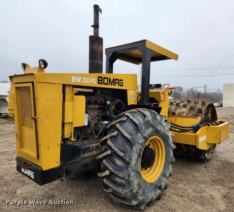 image for item KT9576 Bomag BW210PD  single drum vibratory roller