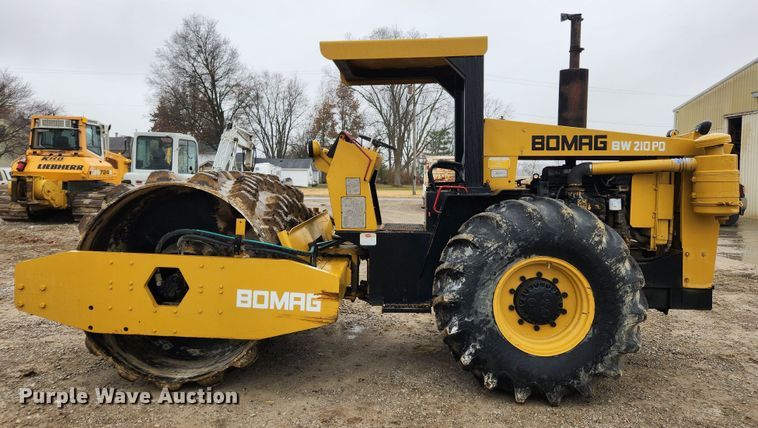 image for item KT9576 Bomag BW210PD  single drum vibratory roller