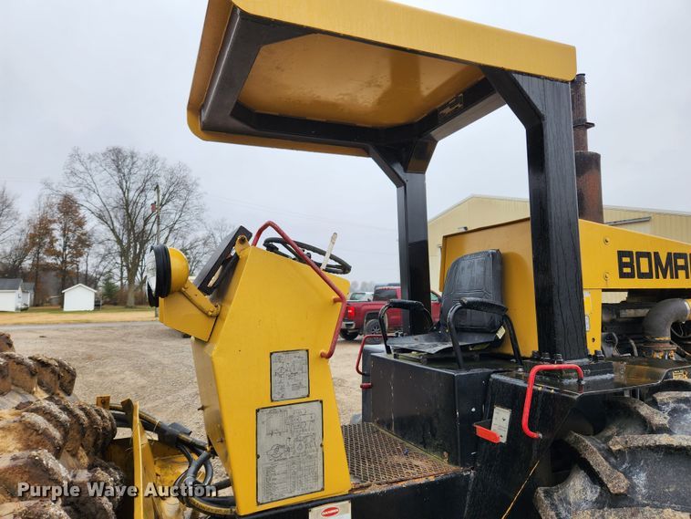 image for item KT9576 Bomag BW210PD  single drum vibratory roller