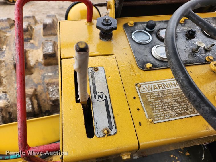 image for item KT9576 Bomag BW210PD  single drum vibratory roller