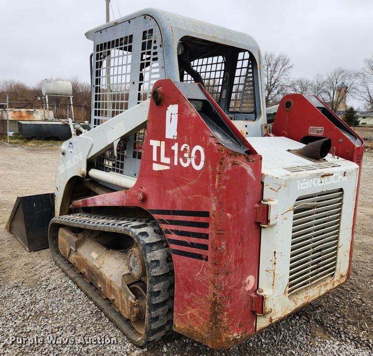 image for item KT9578 2004 Takeuchi TL130  tracked skid steer loader