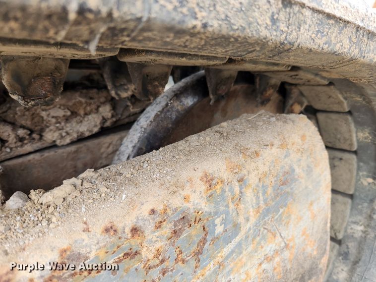 image for item KT9578 2004 Takeuchi TL130  tracked skid steer loader