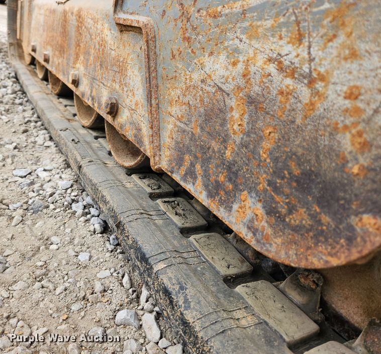 image for item KT9578 2004 Takeuchi TL130  tracked skid steer loader