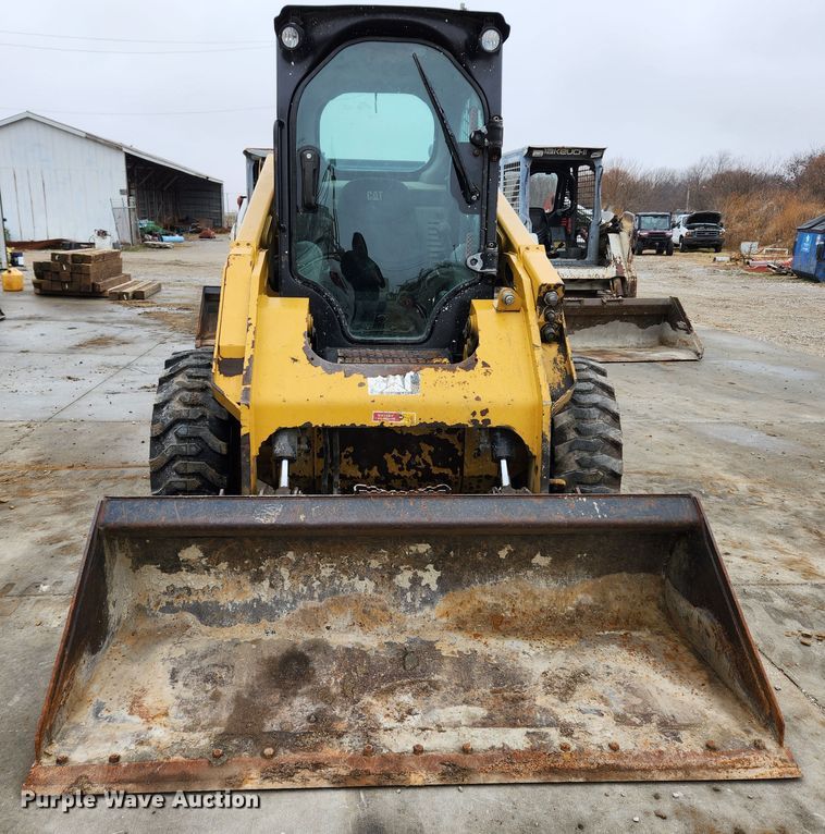 image for item KT9579 2014 Caterpillar 246D  skid steer loader