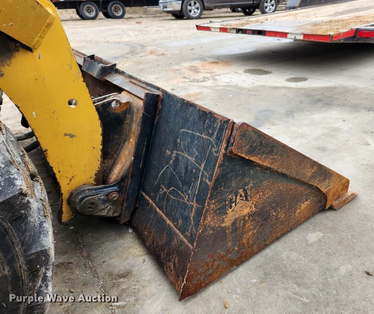 image for item KT9579 2014 Caterpillar 246D  skid steer loader