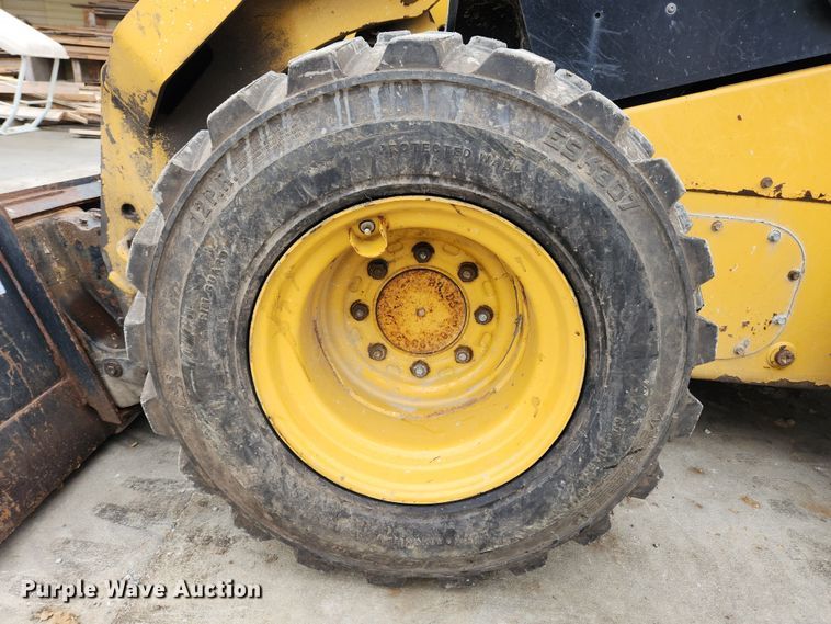 image for item KT9579 2014 Caterpillar 246D  skid steer loader