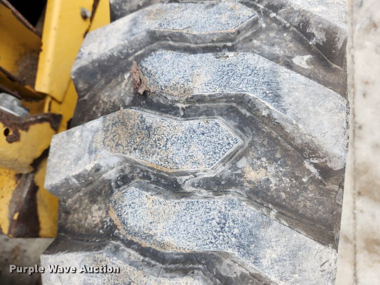 image for item KT9579 2014 Caterpillar 246D  skid steer loader