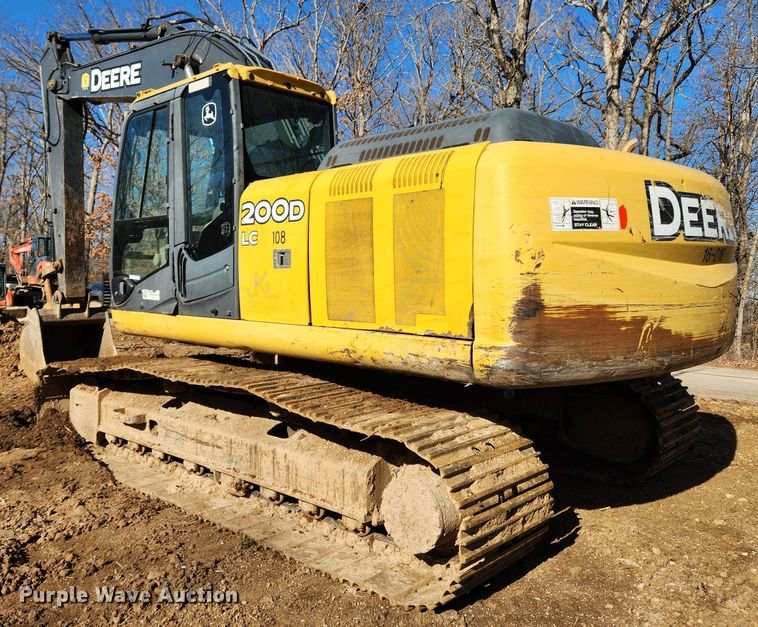 image for item KT9597 2008 John Deere 200D LC  excavator