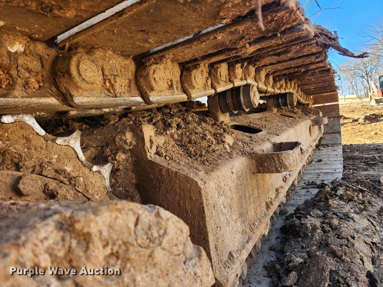 image for item KT9597 2008 John Deere 200D LC  excavator