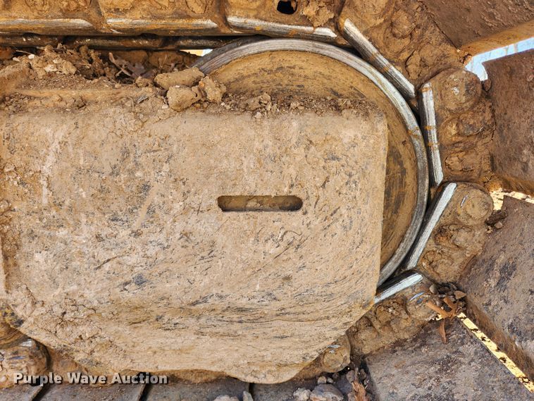 image for item KT9597 2008 John Deere 200D LC  excavator