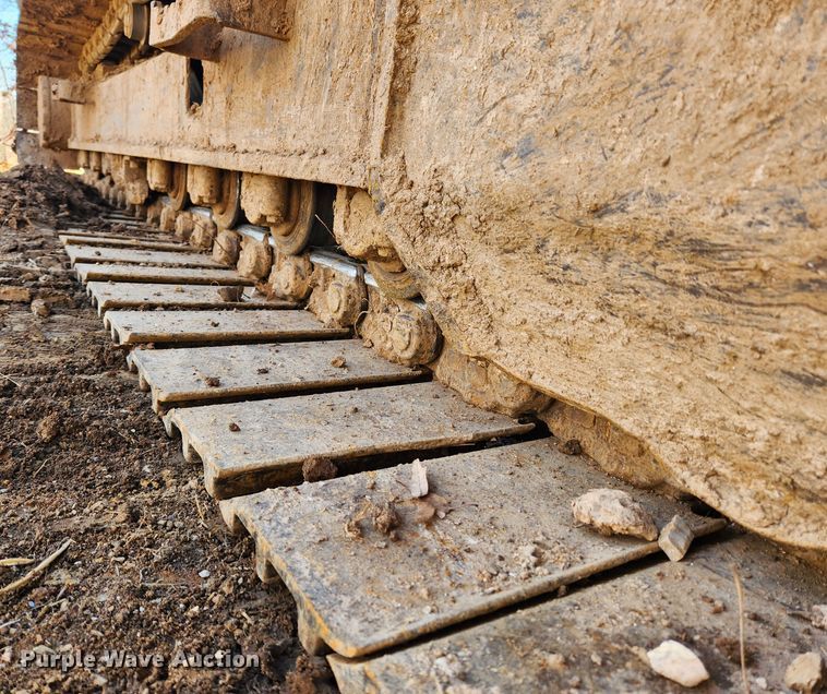 image for item KT9597 2008 John Deere 200D LC  excavator