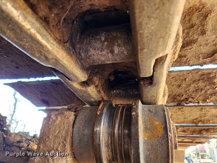 image for item KT9597 2008 John Deere 200D LC  excavator