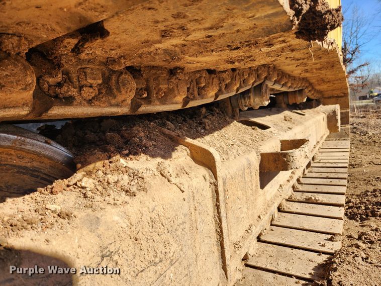 image for item KT9597 2008 John Deere 200D LC  excavator