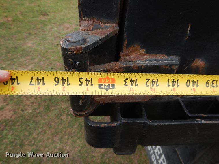 image for item KW9478 1999 Ford F450 Super Duty  chipper truck