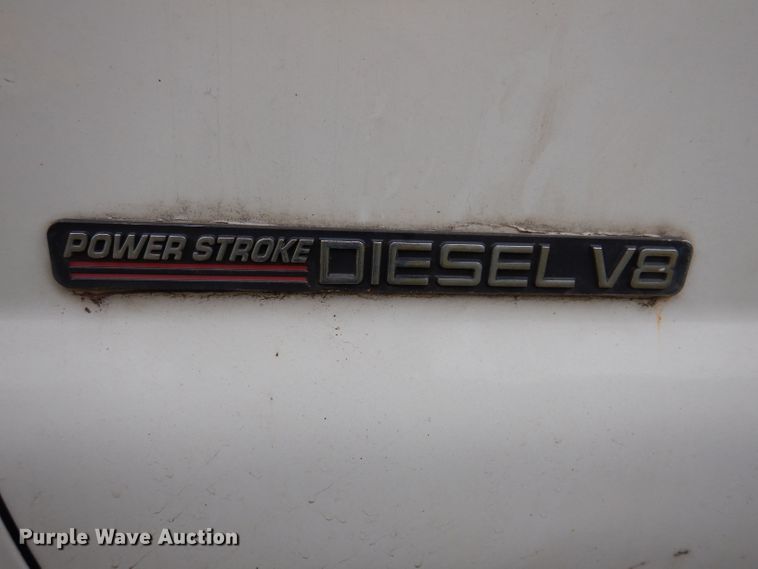 image for item KW9478 1999 Ford F450 Super Duty  chipper truck